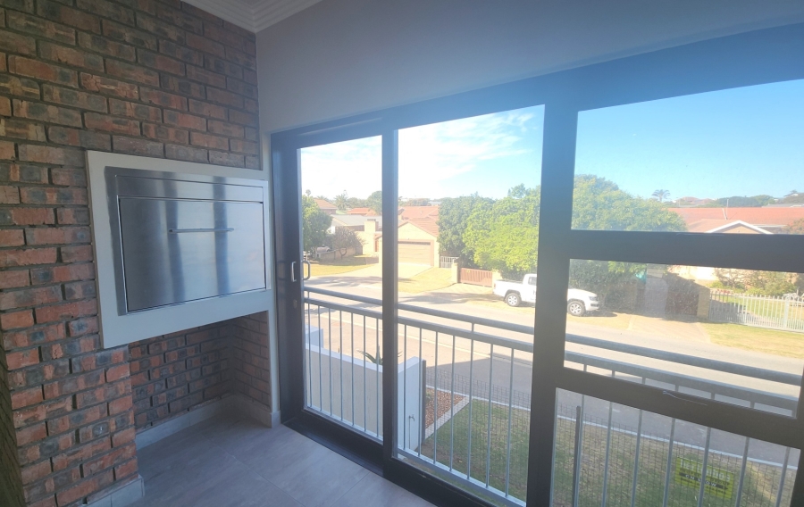 2 Bedroom Property for Sale in Hartenbos Central Western Cape